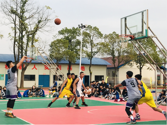 籃球友誼賽----建科職中vs君山中學
